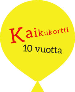 Keltainen ilmapallo, jossa teksti 'Kaikukortti 10 vuotta'.